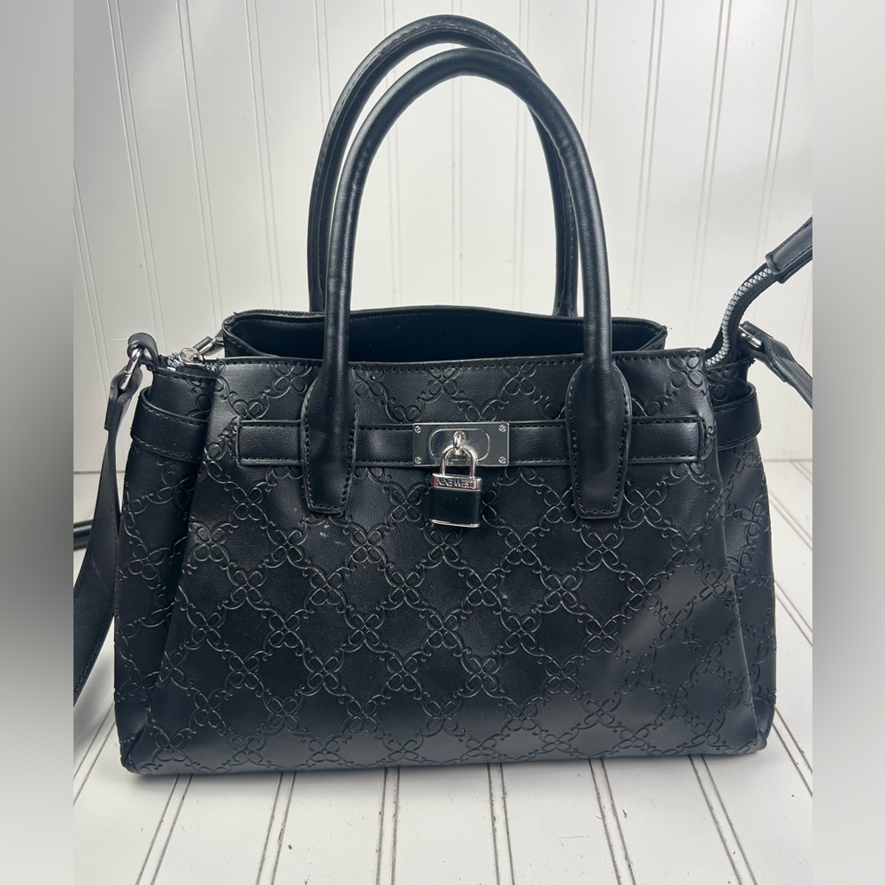 Nine West Black Vintage Y2K Shoulder Bag Faux Leather Lock Detail - Picture 3 of 13